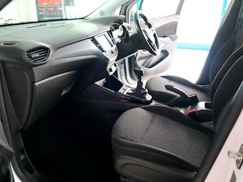 Used Vauxhall Crossland 2023 for sale - 74988062: Photo