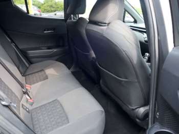 Used Toyota C-HR 2019 for sale - 74847237: Photo