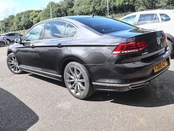 Used Volkswagen Passat 2018 for sale - 79060612: Photo