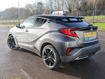 Used Toyota C-HR 2022 for sale - 77342840: Photo