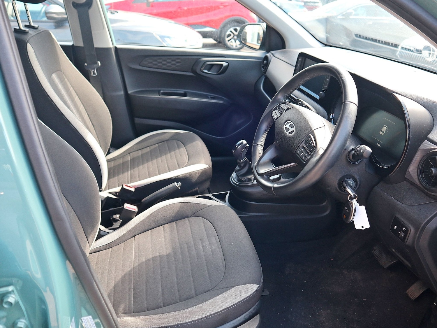 Used Hyundai i10 2024 for sale - 78112680: Photo 3