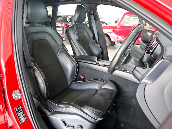 Used Volvo XC60 2018 for sale - 74956573: Photo 19
