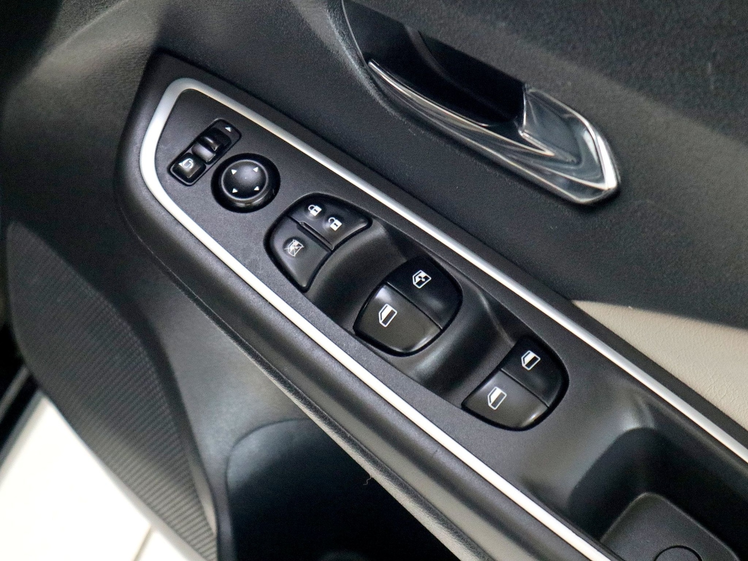 Used Nissan Micra 2021 for sale - 76656413: Photo 24