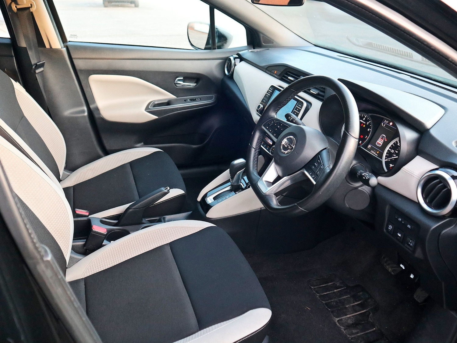 Used Nissan Micra 2021 for sale - 76656413: Photo 3