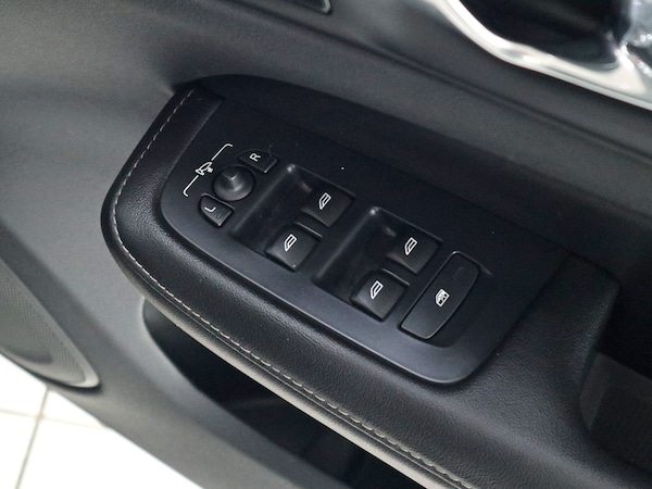 Used Volvo S60 2020 for sale - 74886755: Photo 25