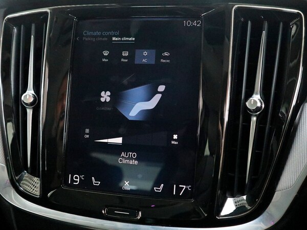 Used Volvo S60 2020 for sale - 74886755: Photo 32