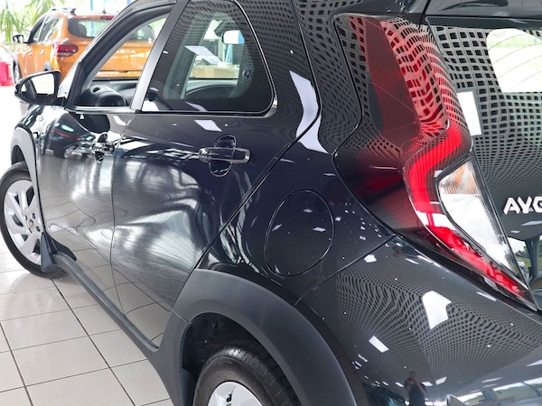 Used Toyota AYGO 2023 for sale - 74677960: Photo 13