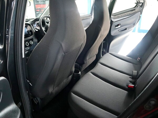 Used Toyota AYGO 2023 for sale - 74677960: Photo 19