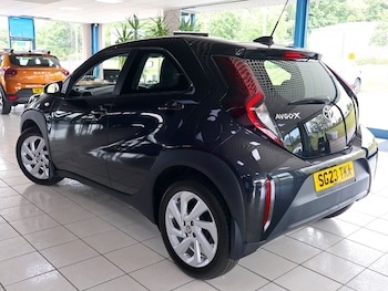 Used Toyota AYGO 2023 for sale - 74677960: Photo