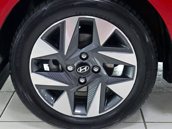 Used Hyundai i10 2023 for sale - 74179311: Photo 16