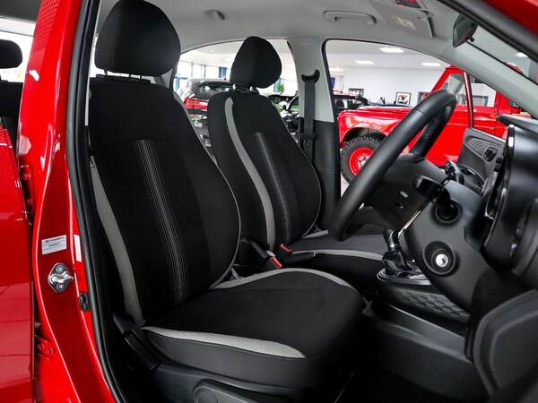 Used Hyundai i10 2023 for sale - 74179311: Photo 17