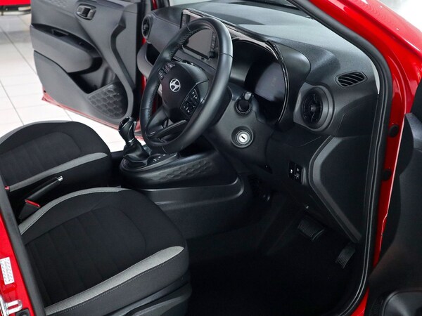 Used Hyundai i10 2023 for sale - 74179311: Photo 3