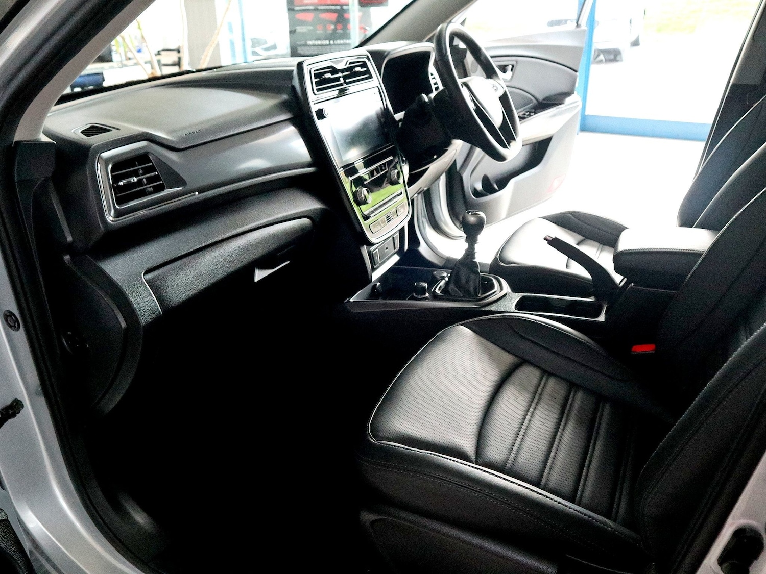 Used Ssangyong Tivoli 2021 for sale - 76237464: Photo 4