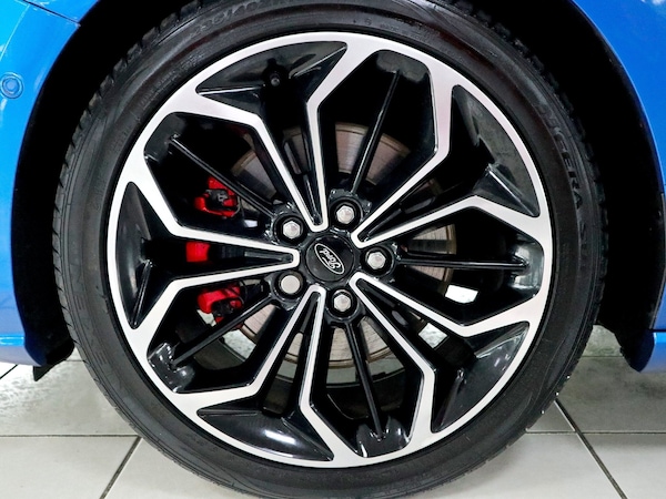 Used Ford Focus 2020 for sale - 76281800: Photo 17