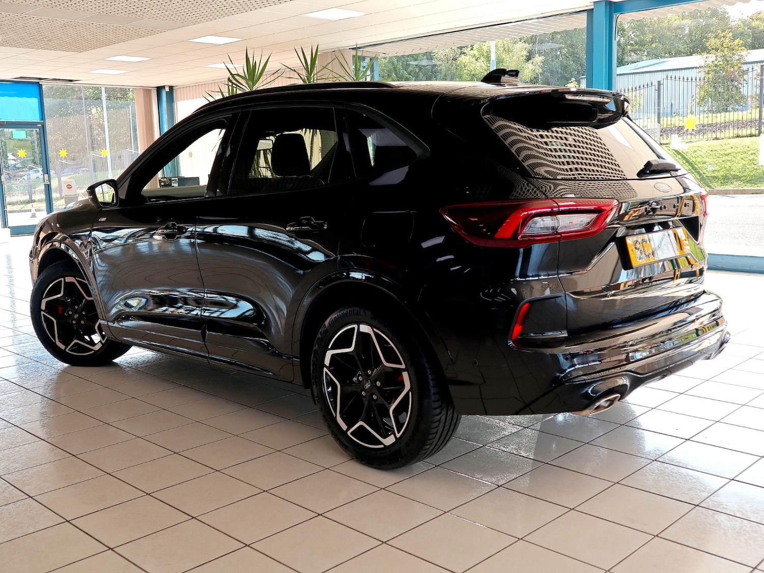 Used Ford Kuga 2024 for sale - 76031233: Photo 2