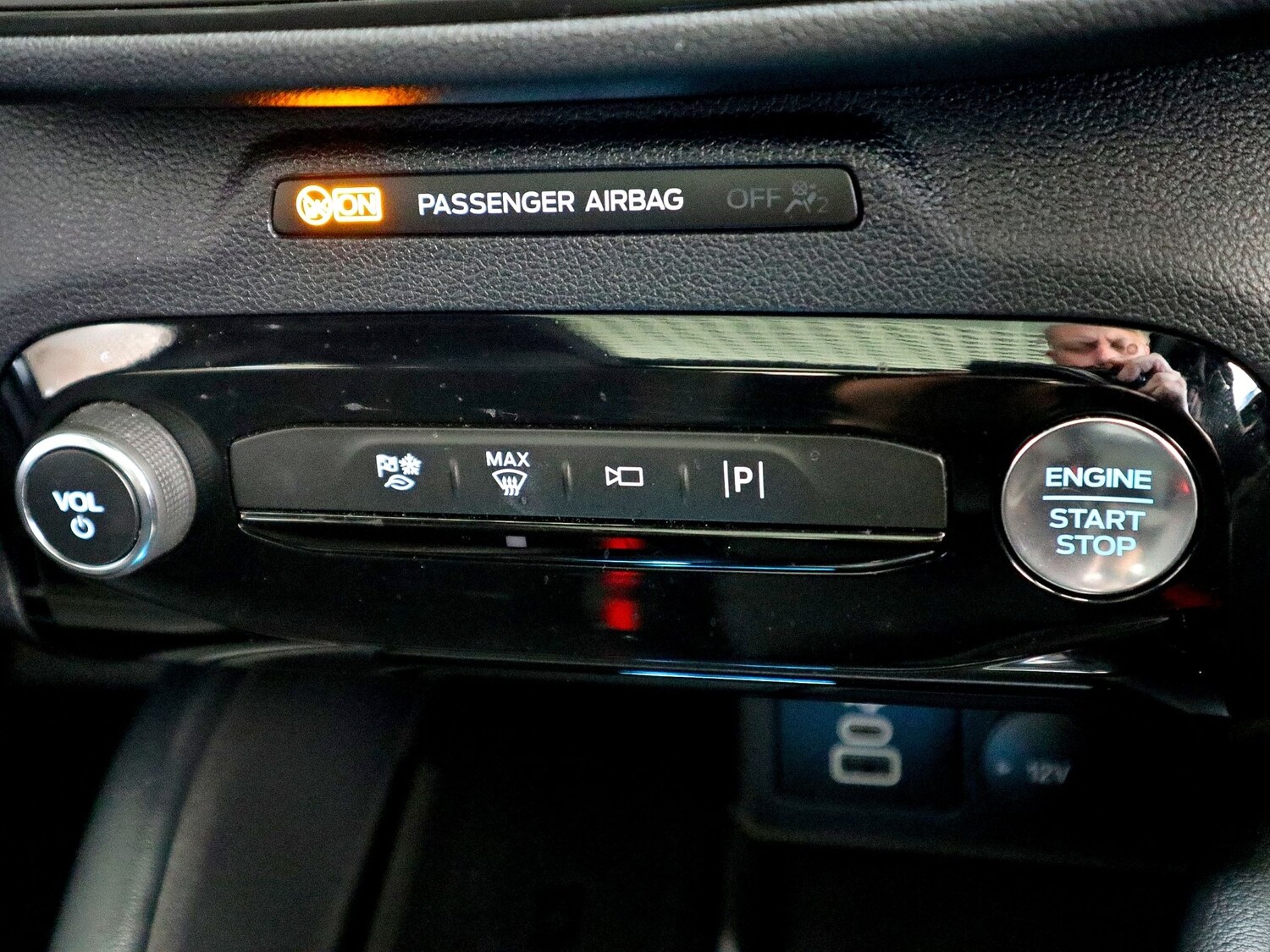 Used Ford Kuga 2024 for sale - 76031233: Photo 38