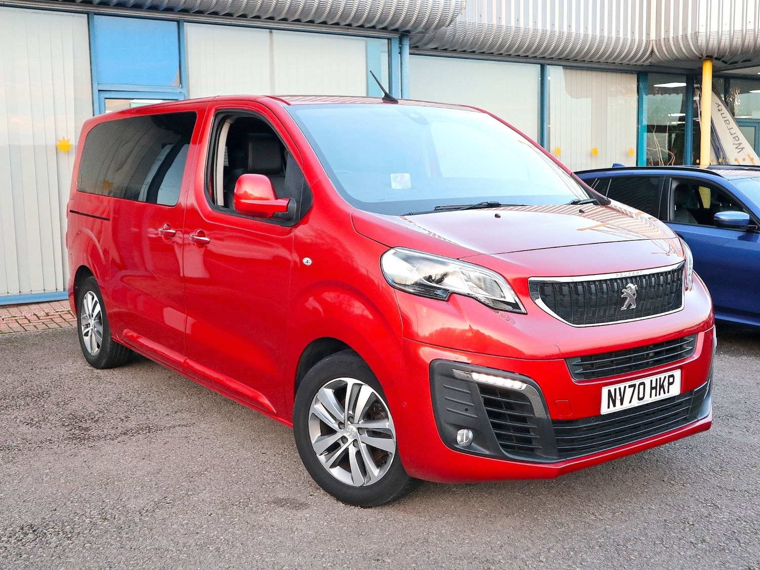 Used Peugeot Traveller 2020 for sale - 76571311: Photo 1