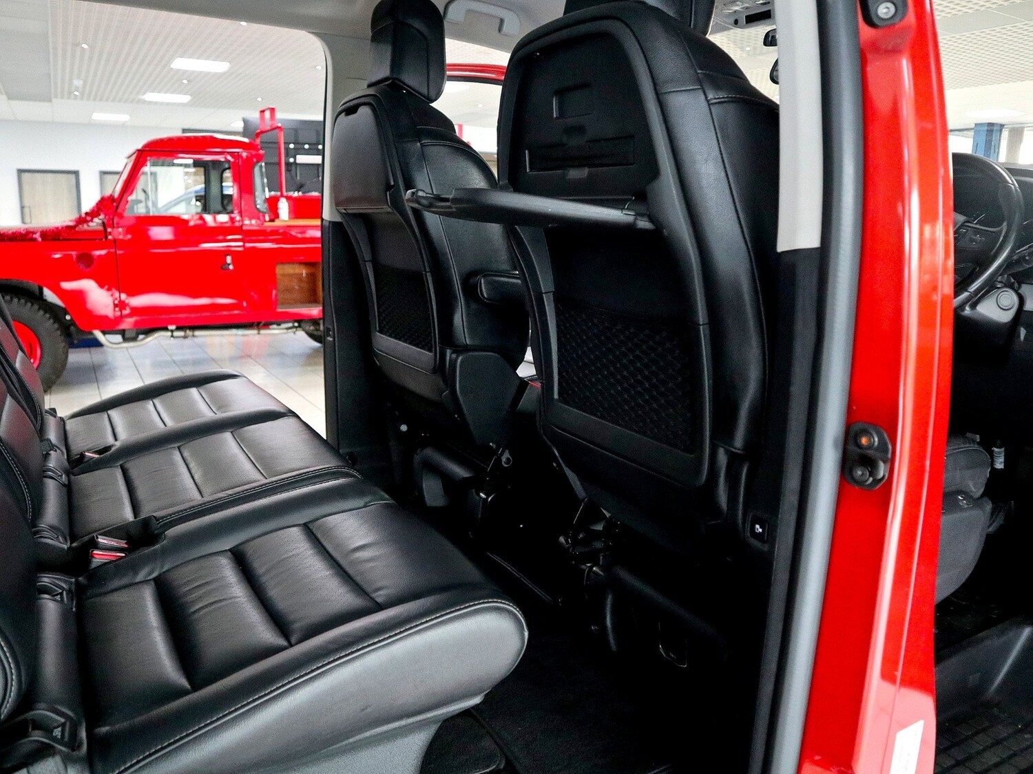 Used Peugeot Traveller 2020 for sale - 76571311: Photo 21