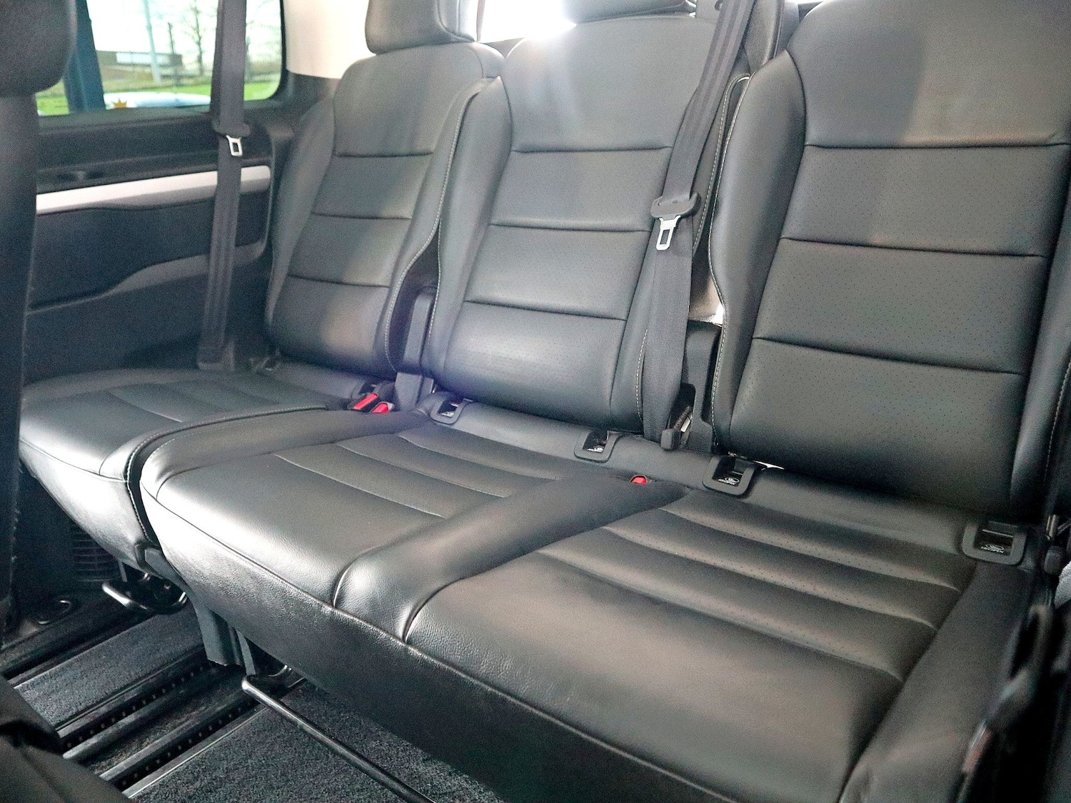 Used Peugeot Traveller 2020 for sale - 76571311: Photo 24