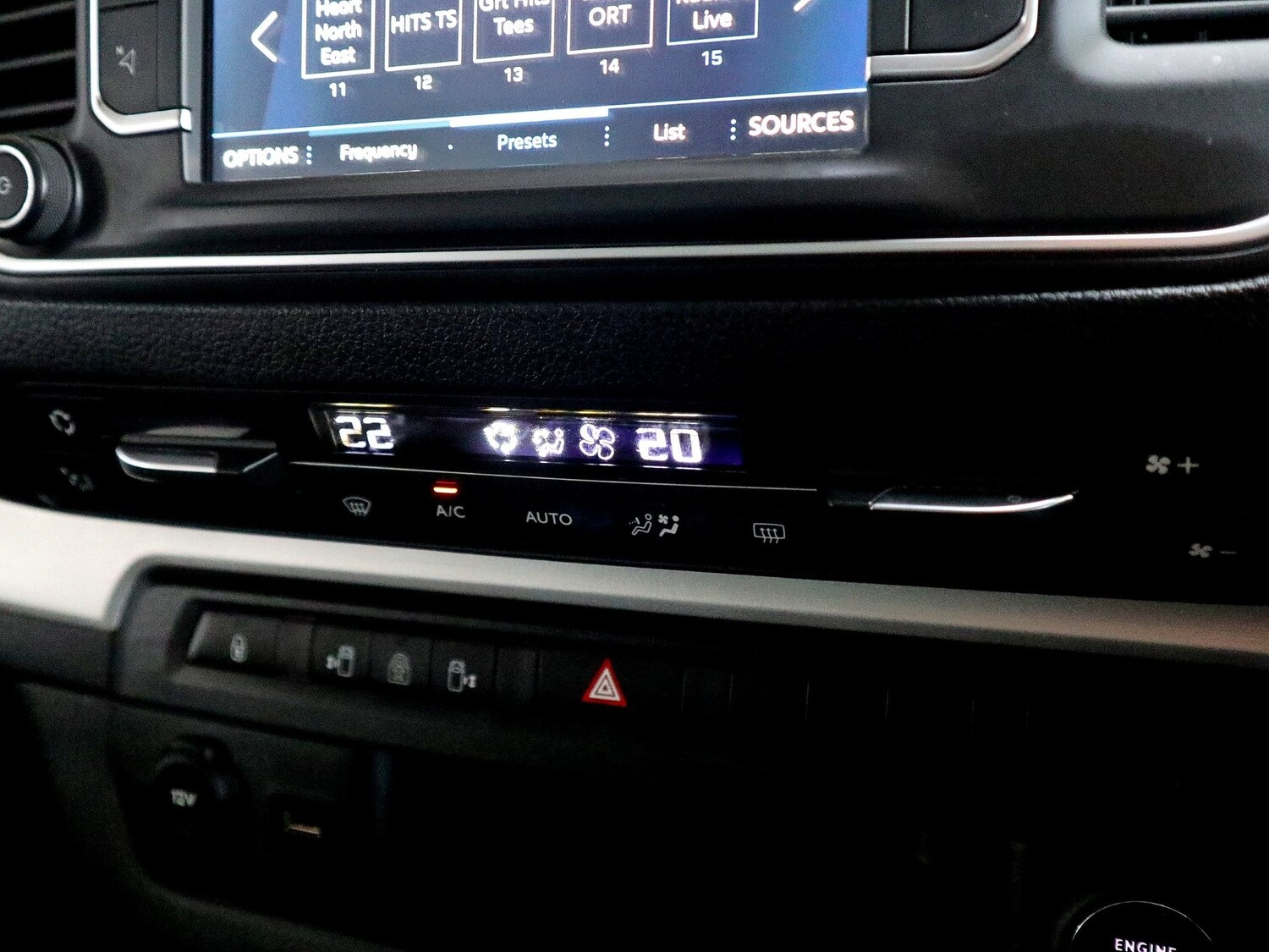 Used Peugeot Traveller 2020 for sale - 76571311: Photo 40