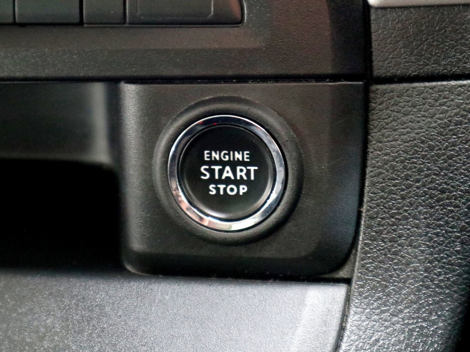 Used Peugeot Traveller 2020 for sale - 76571311: Photo 41