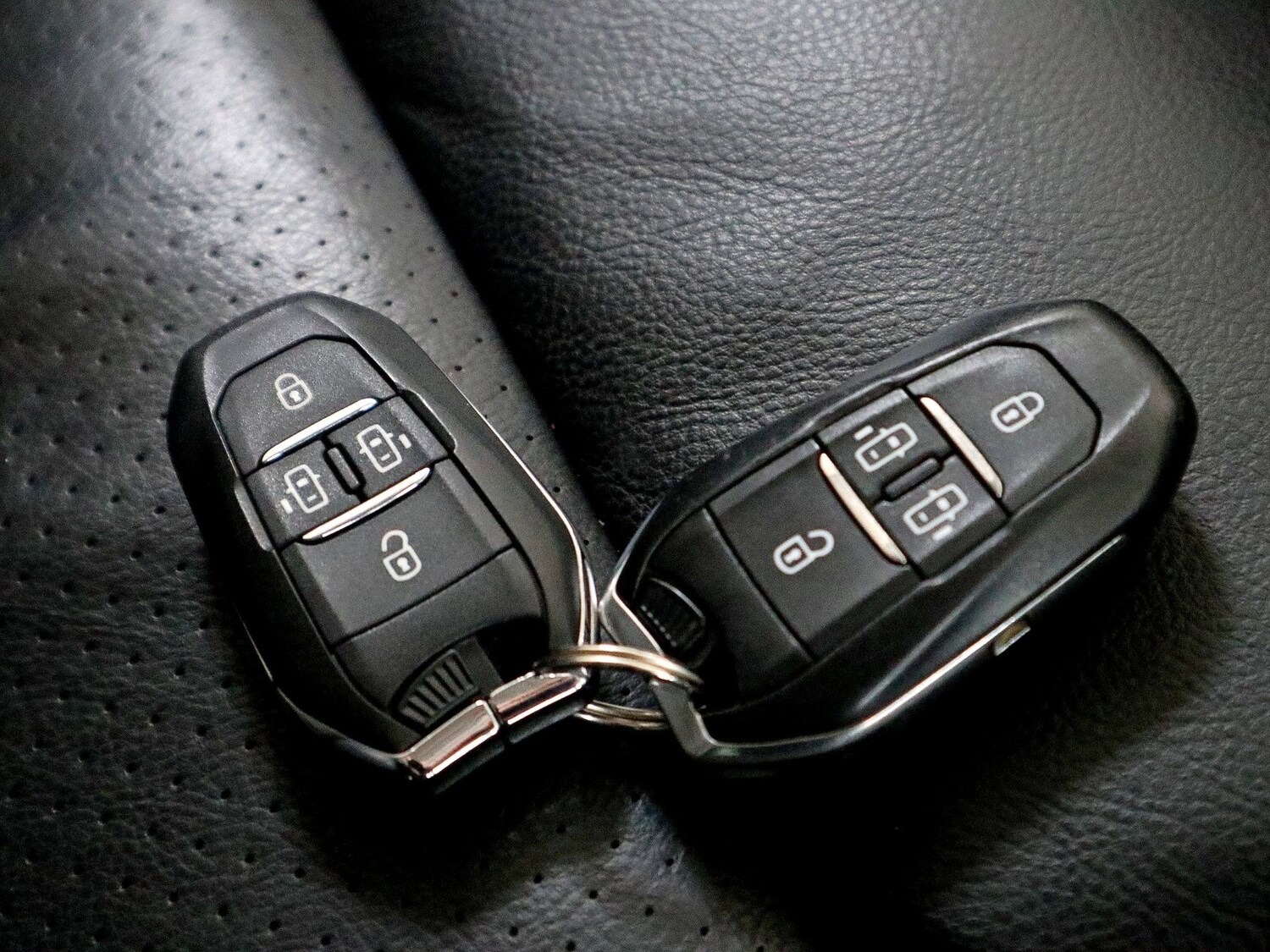 Used Peugeot Traveller 2020 for sale - 76571311: Photo 46