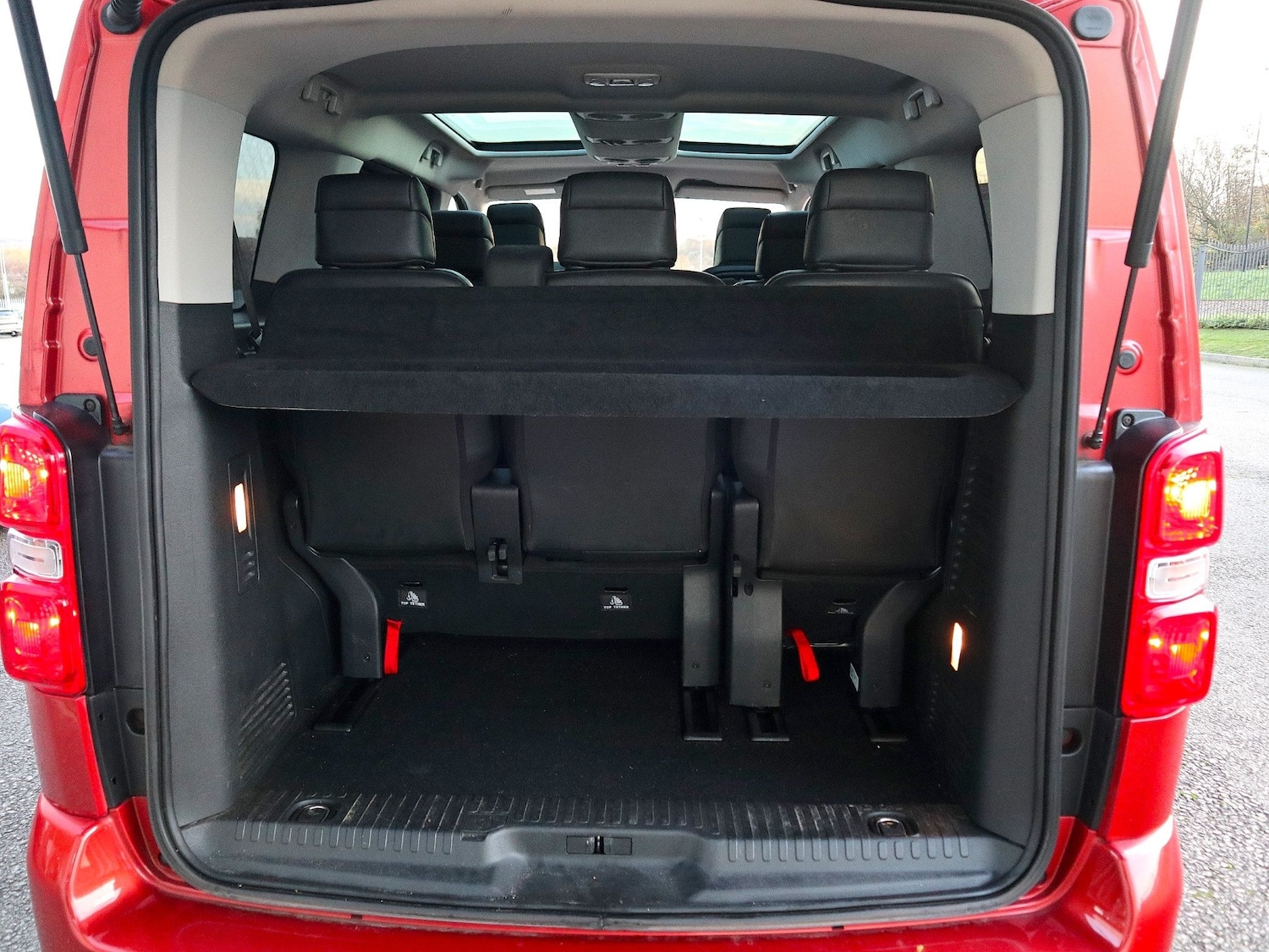 Used Peugeot Traveller 2020 for sale - 76571311: Photo 5