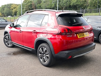 Used Peugeot 2008 2019 for sale - 75899680: Photo