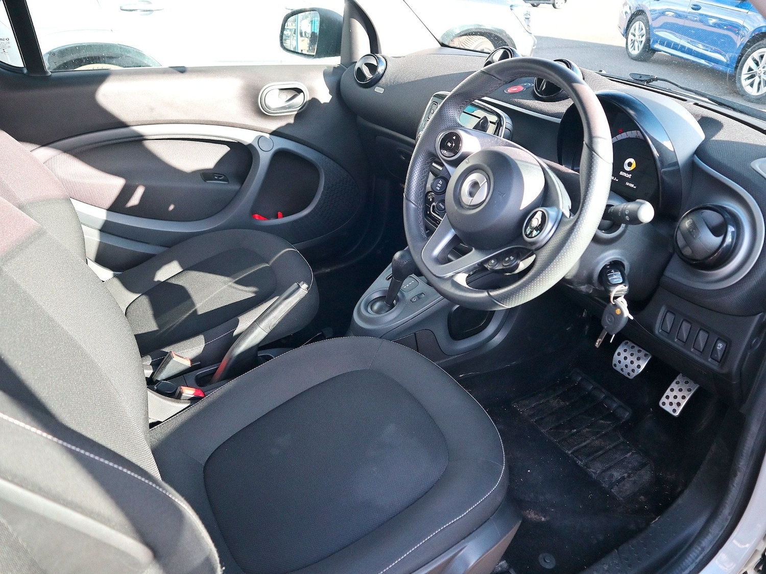Used smart fortwo 2019 for sale - 77881349: Photo 3