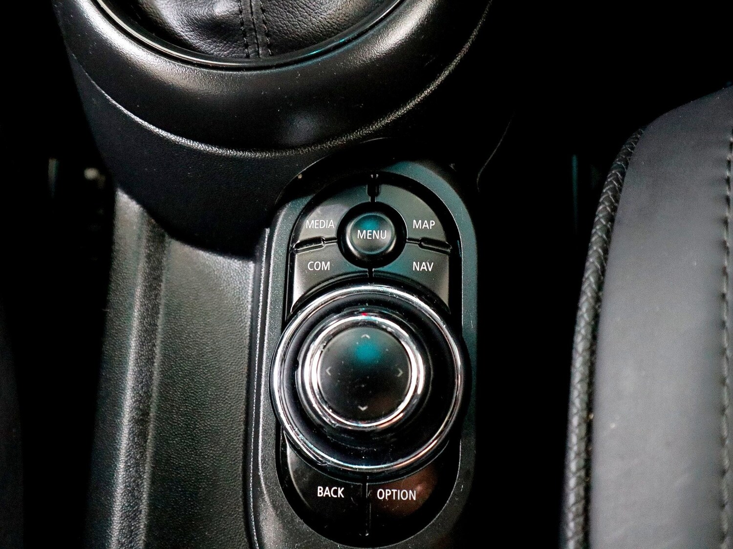 Used MINI Convertible 2023 for sale - 76058330: Photo 41