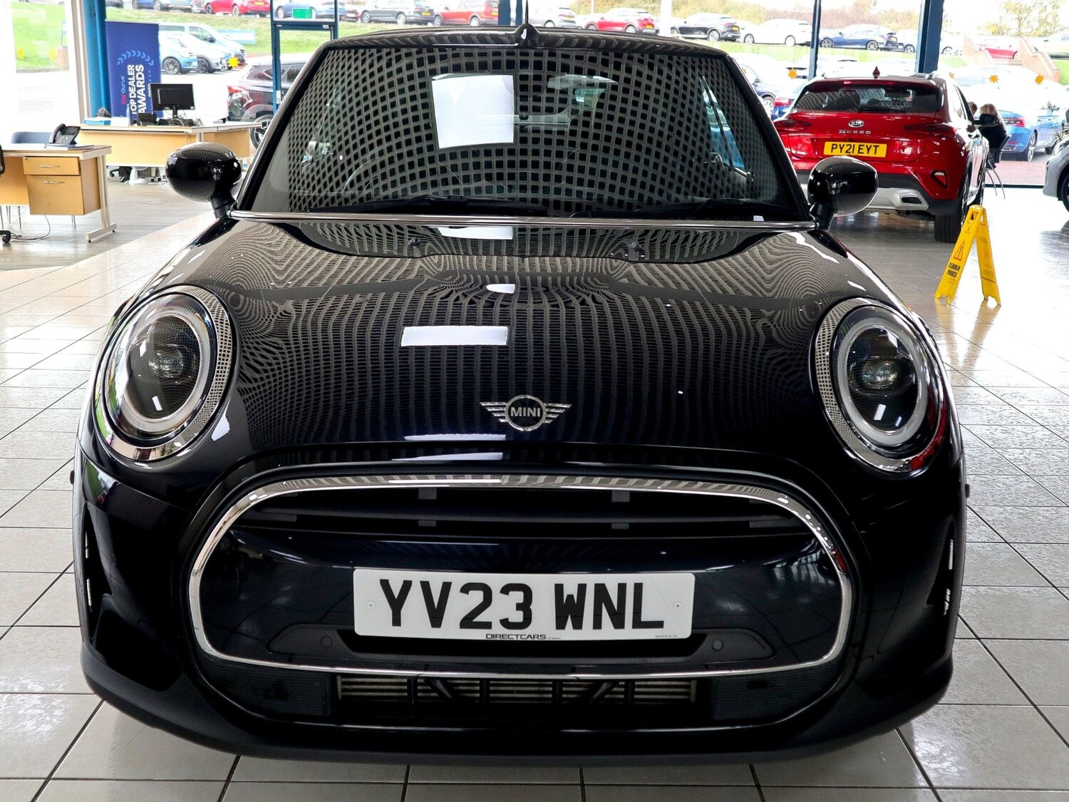 Used MINI Convertible 2023 for sale - 76058330: Photo 5