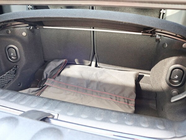 Used MINI Convertible 2023 for sale - 76058330: Photo 5