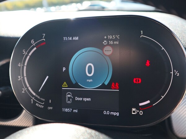 Used MINI Convertible 2023 for sale - 76058330: Photo 7