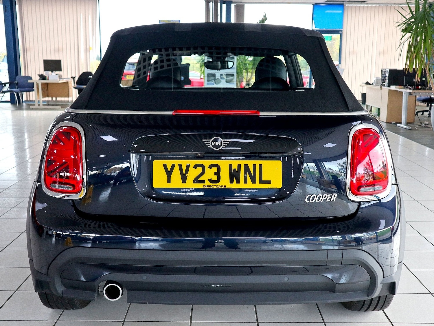 Used MINI Convertible 2023 for sale - 76058330: Photo 8