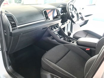 Used Skoda Karoq 2023 for sale - 77656518: Photo