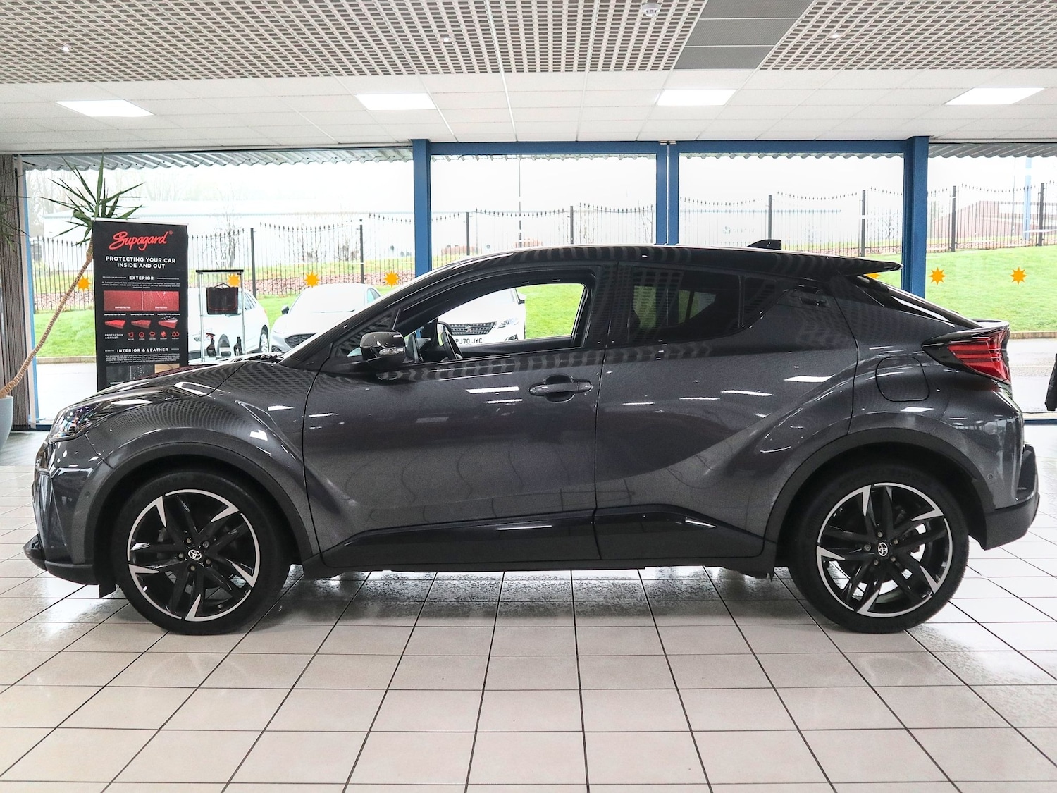 Used Toyota C-HR 2022 for sale - 77465971: Photo 10