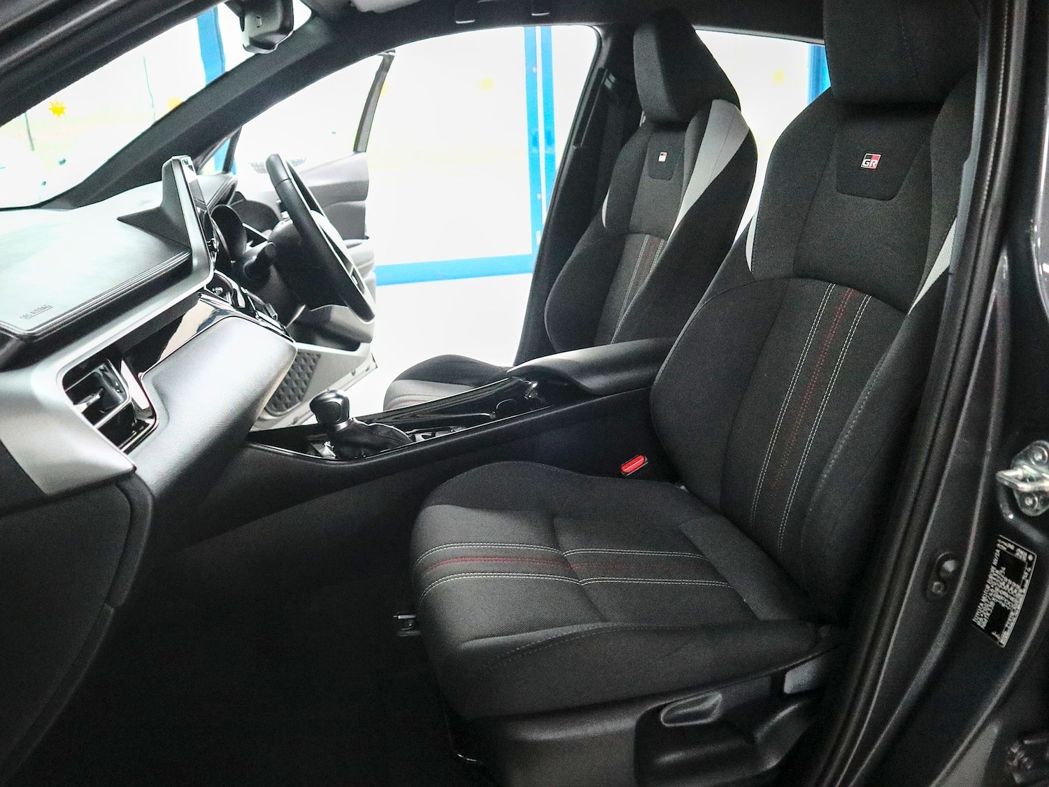 Used Toyota C-HR 2022 for sale - 77465971: Photo 23