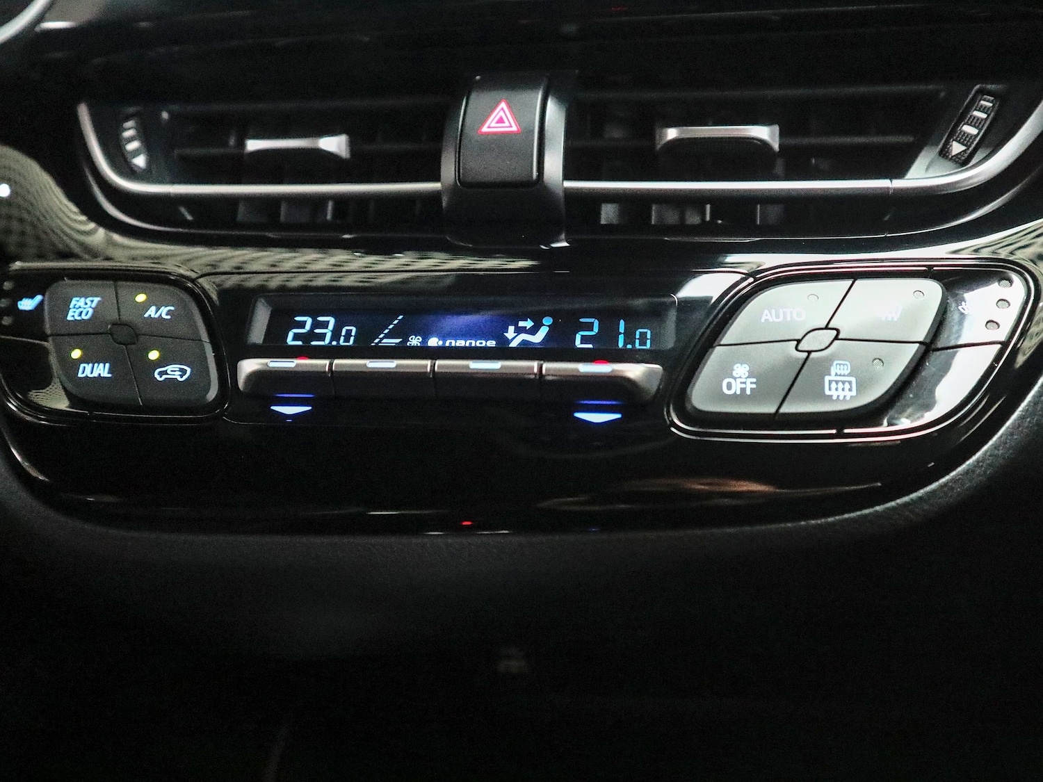 Used Toyota C-HR 2022 for sale - 77465971: Photo 36