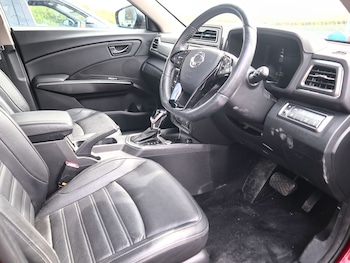 Used Ssangyong Tivoli 2020 for sale - 79552424: Photo