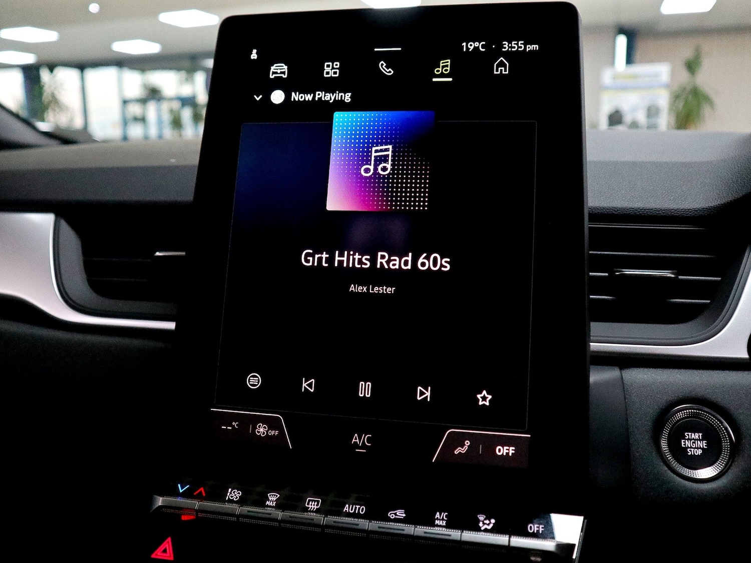 Used Renault Captur 2025 for sale - 77008426: Photo 28