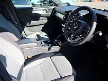 Used Volvo XC40 2022 for sale - 78373976: Photo