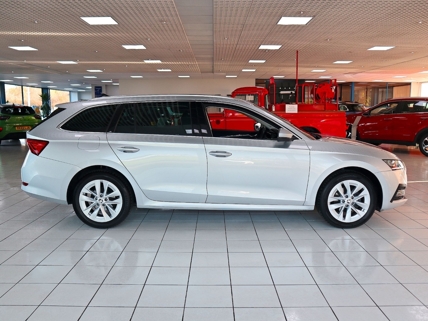 Used Skoda Octavia 2023 for sale - 76511065: Photo 12