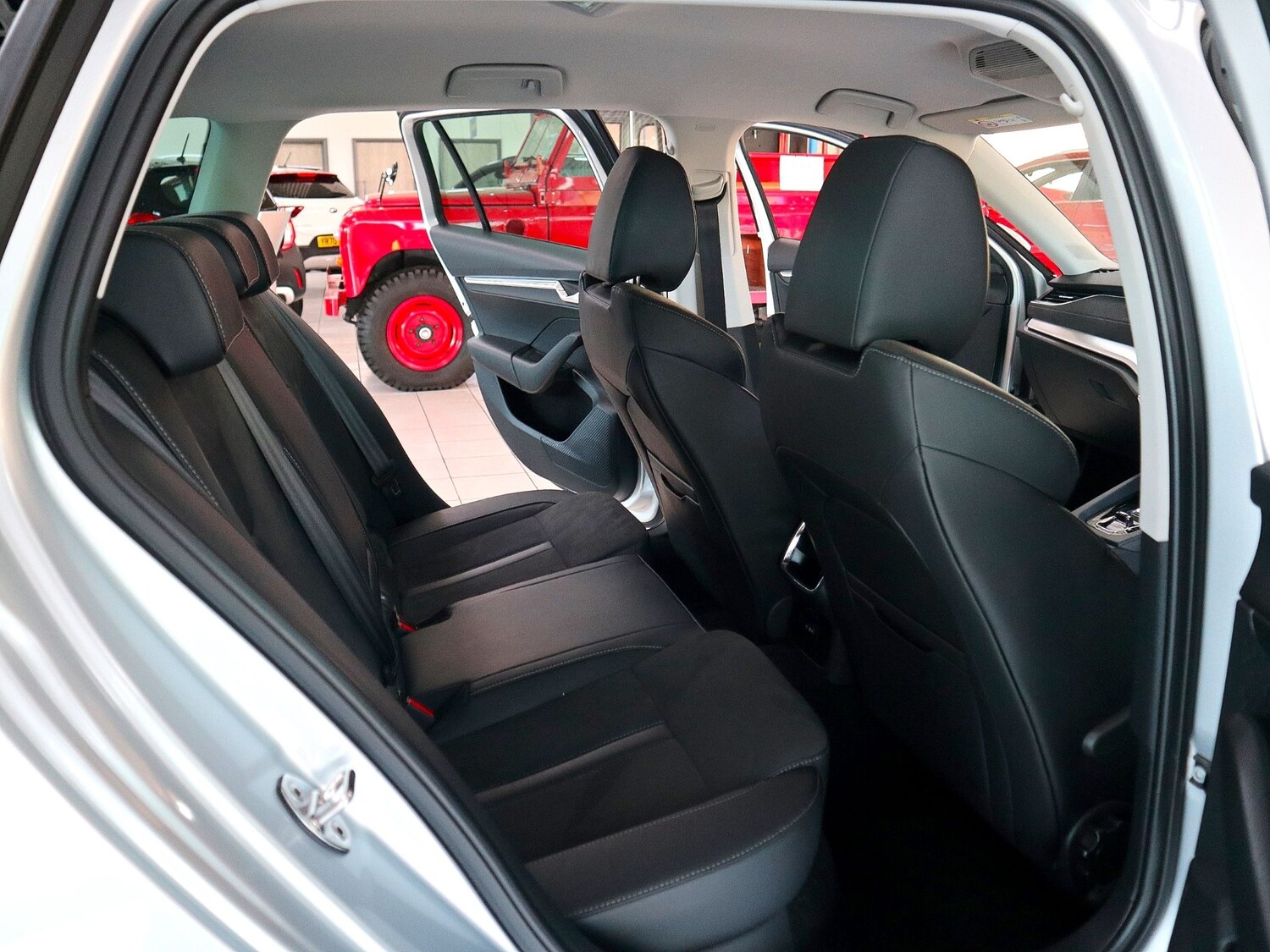 Used Skoda Octavia 2023 for sale - 76511065: Photo 15