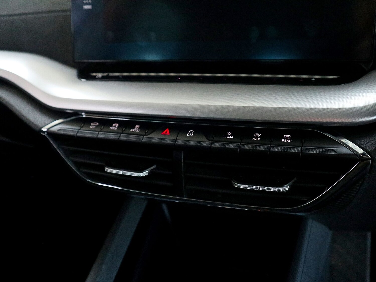 Used Skoda Octavia 2023 for sale - 76511065: Photo 29