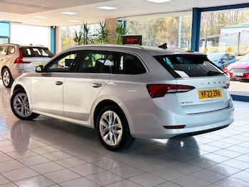 Used Skoda Octavia 2023 for sale - 76511065: Photo