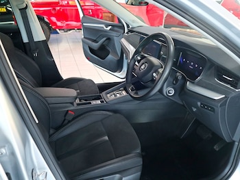 Used Skoda Octavia 2023 for sale - 76511065: Photo