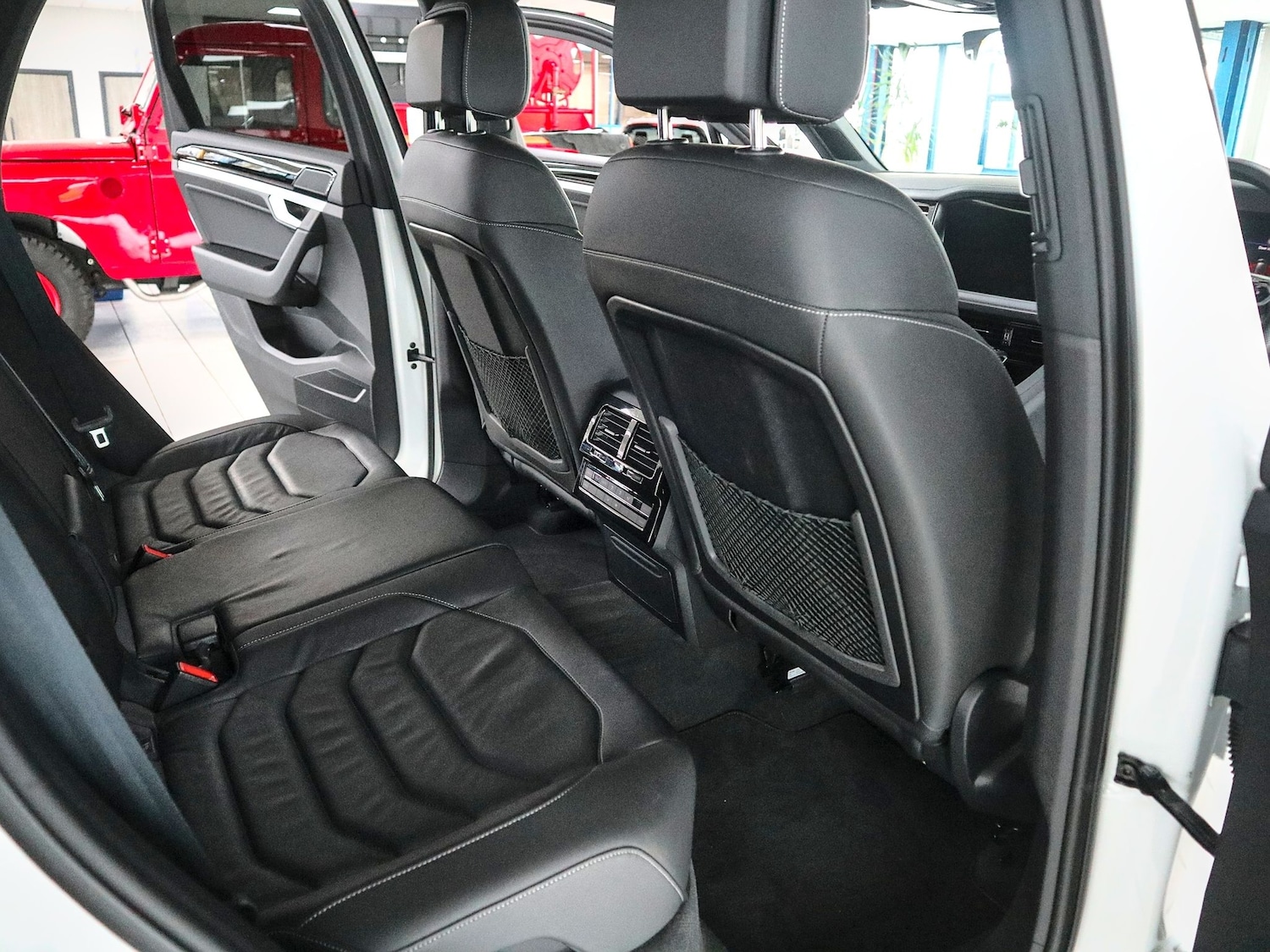 Used Volkswagen Touareg 2022 for sale - 77370888: Photo 20