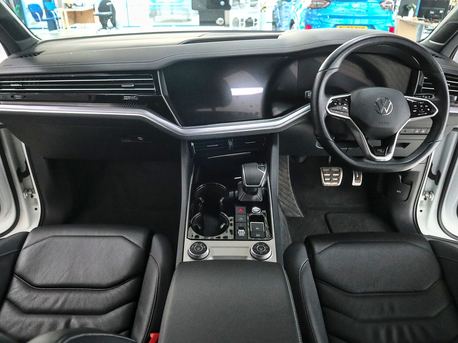 Used Volkswagen Touareg 2022 for sale - 77370888: Photo 24