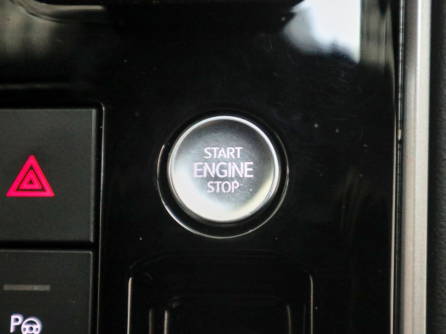 Used Volkswagen Touareg 2022 for sale - 77370888: Photo 41