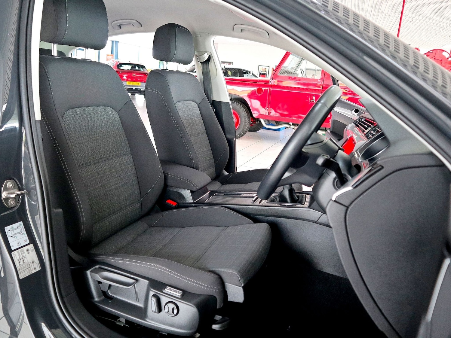 Used Volkswagen Passat 2020 for sale - 76268785: Photo 16